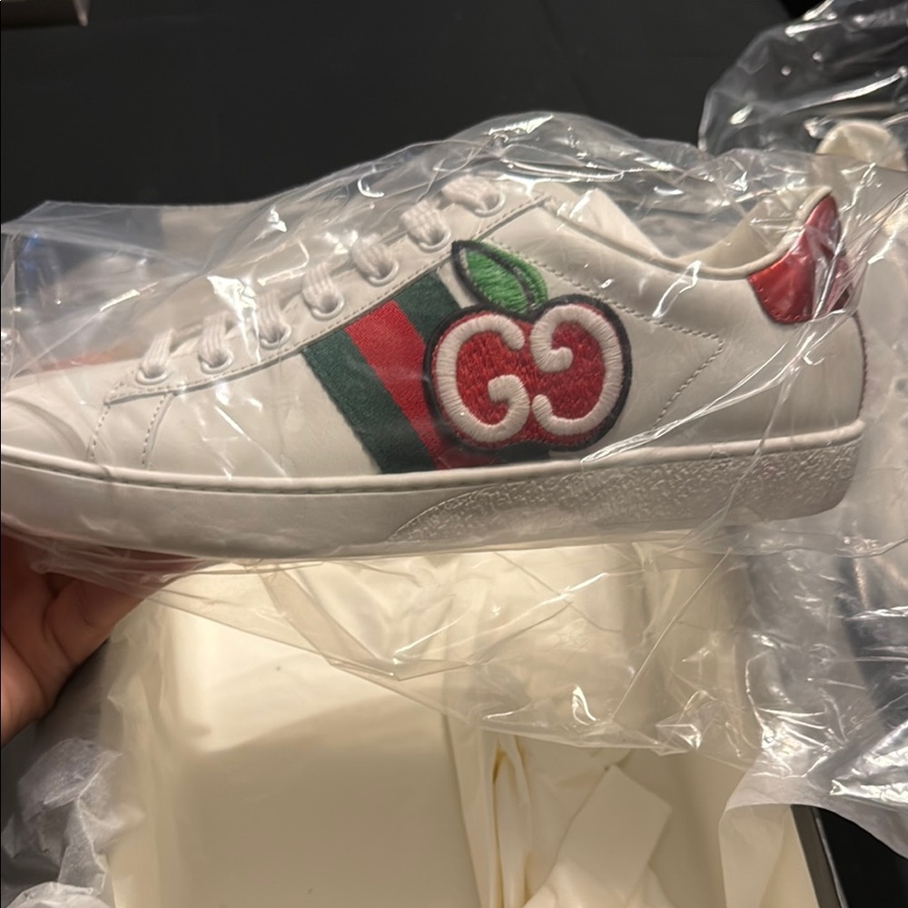 Gucci Cream Sneakers with Cherry Emblem